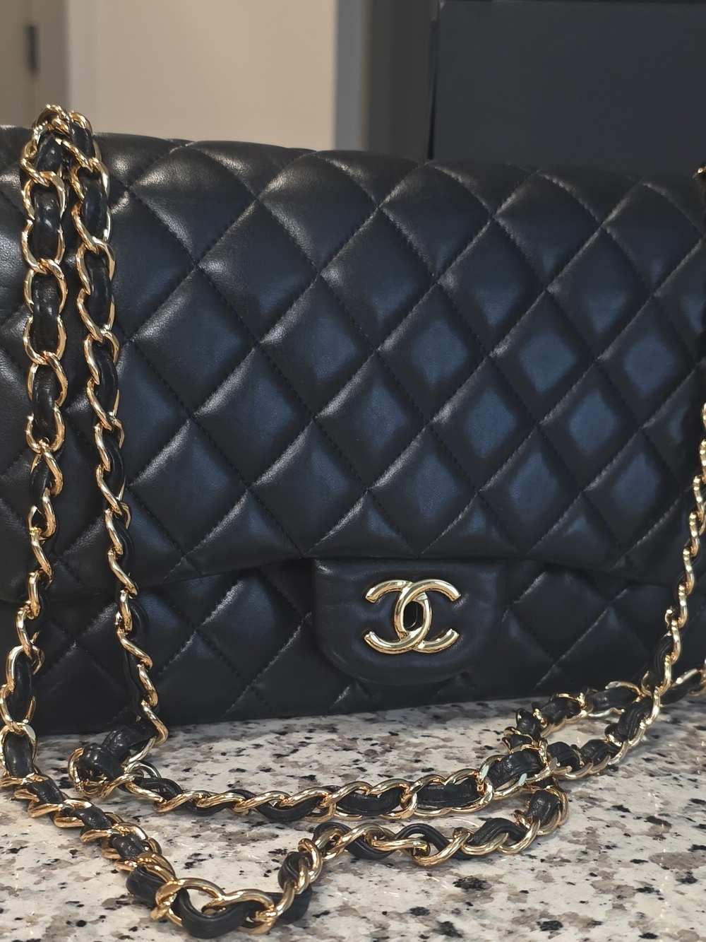 Chanel Quilted Classic Flap Bag in Black with Gold Chain - Picture 14 of 16